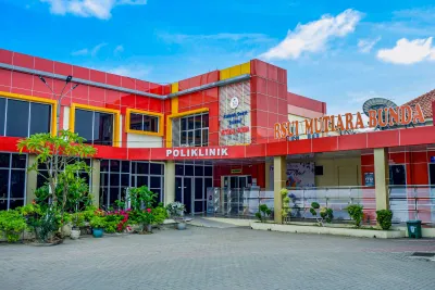 Foto depan Rumah Sakit Umum Islami Mutiara Bunda