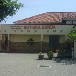 Gambar Halaman Depan RS Mutiara Bunda